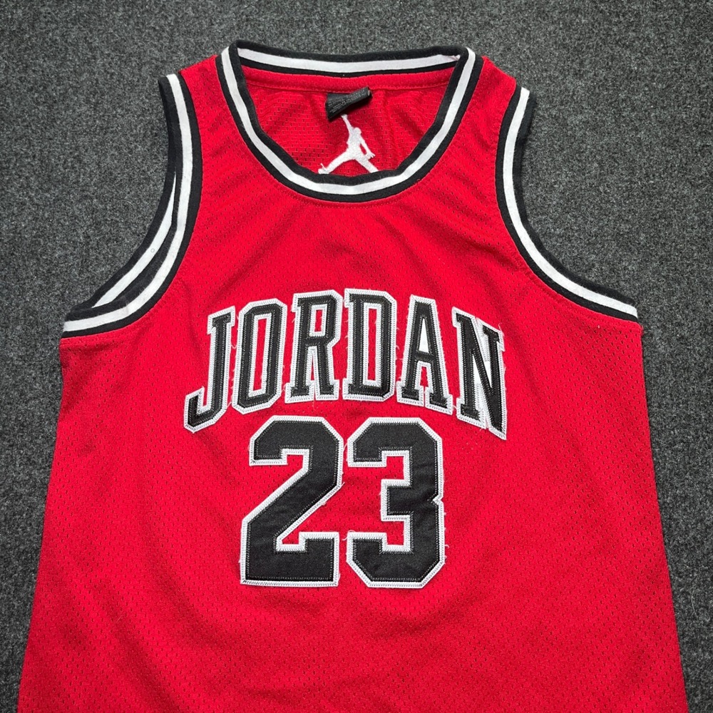 Jordan Basketball Jersey Kids M 10-12 Red Excellent Michael Jordan 23 Mesh Top
